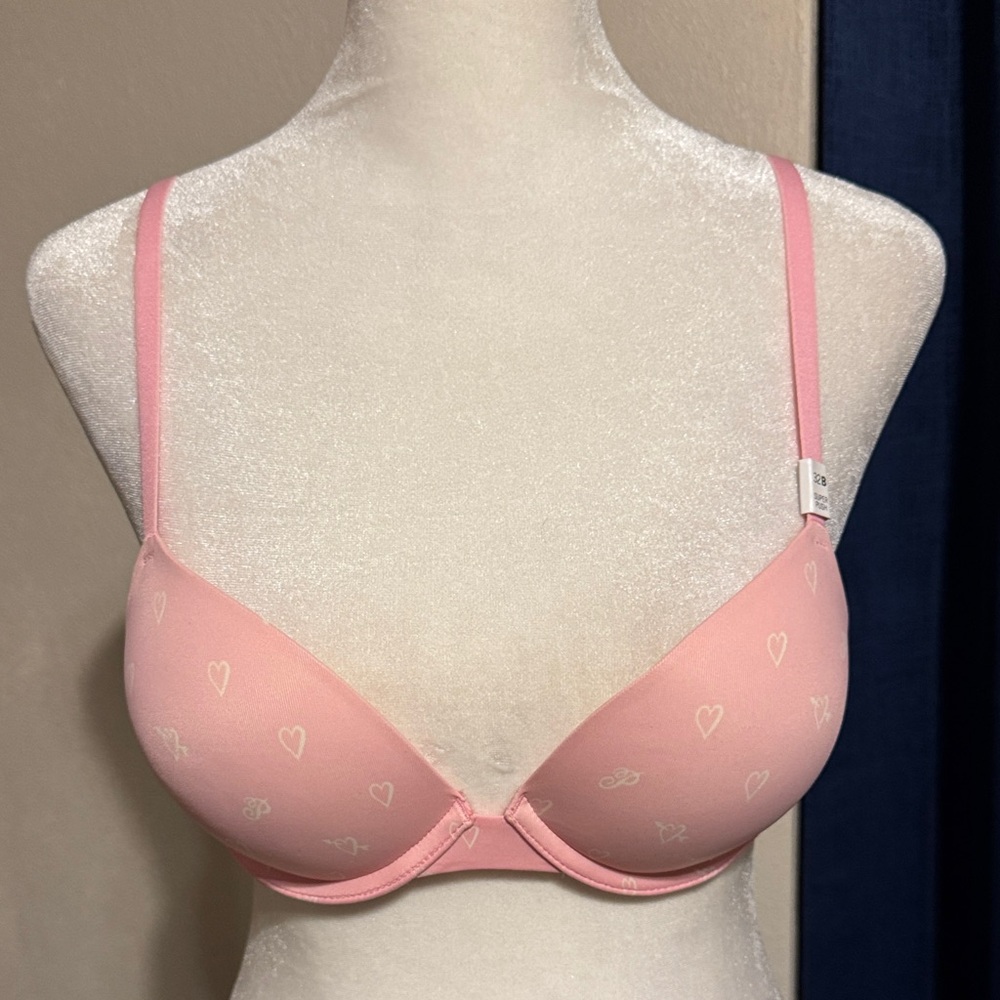 Victoria's Secret Light Pink Heart Bra